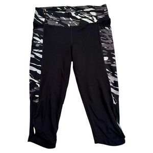 Athleta Be free black crop leggings small